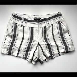 Express Women’s Midi shorts